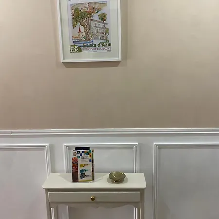 Climatise 3 Minutes Mer, Parking, Central, Terrasse, Cosy Cagnes-sur-Mer