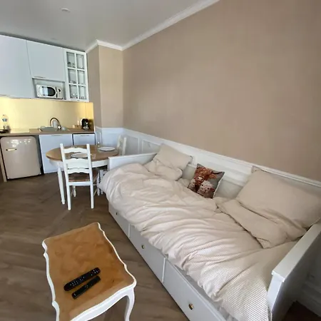 Climatise 3 Minutes Mer, Parking, Central, Terrasse, Cosy Cagnes-sur-Mer